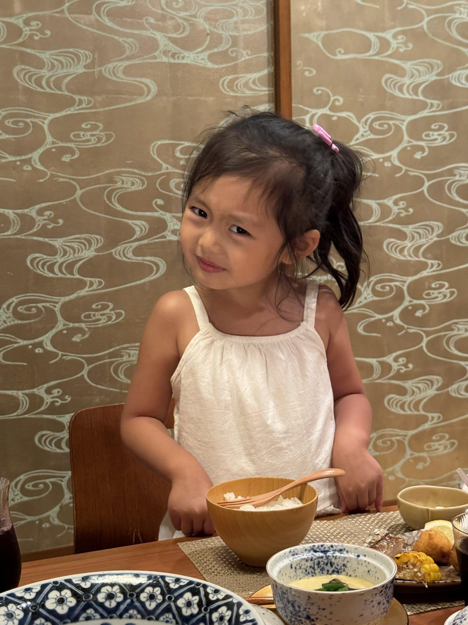 Mira daughter of Siqi Chen